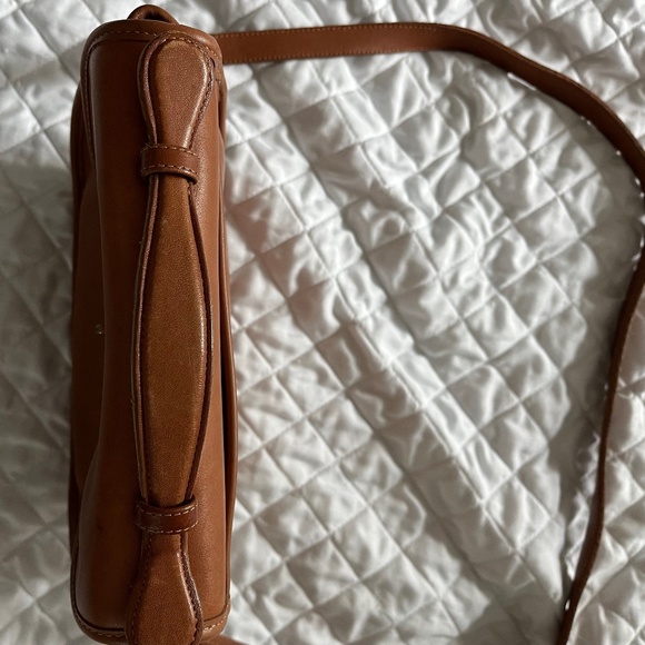 Vintage Shoulder Brown Coach Bag - Picture 6 of 6